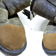 Мастерская по ремонту обуви, одежды и изготовлению ключей Shoesfix фото 5 на сайте MyBibirevo.ru